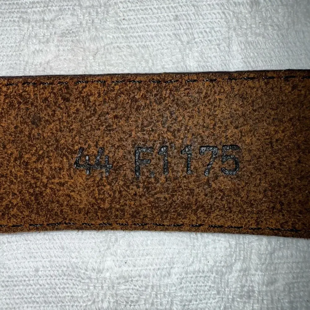 Leather Dark Brown Made In The USA Belt Brass Buckle Quiet Luxury Preppy Sz 44